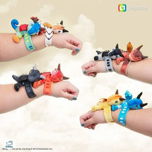 Cutie Cuffs am Arm.jpg